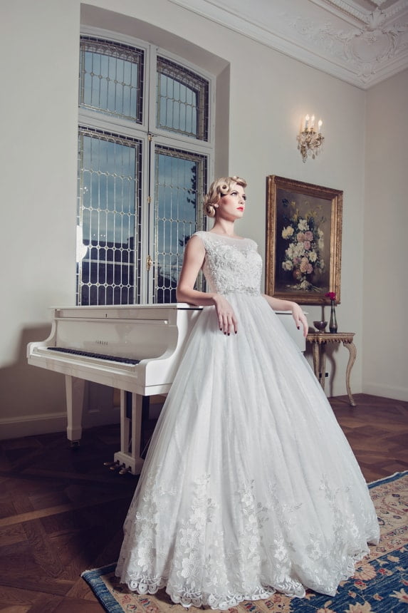 Rochii de mireasa - Colectia Romantica Best Bride